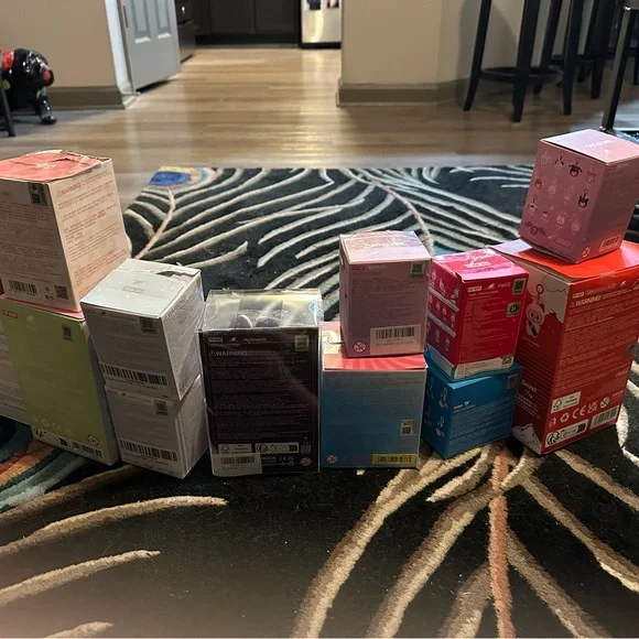 Labubu popmart bundle
Not for sale - Picture 2 of 15